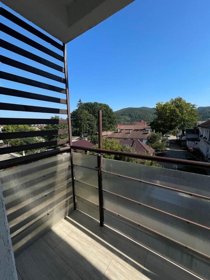Adina Apartament Gura Humorului Esterno foto