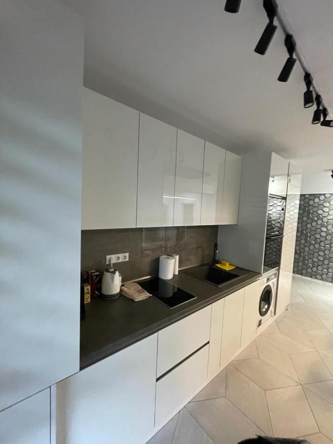 Adina Apartament Gura Humorului Esterno foto